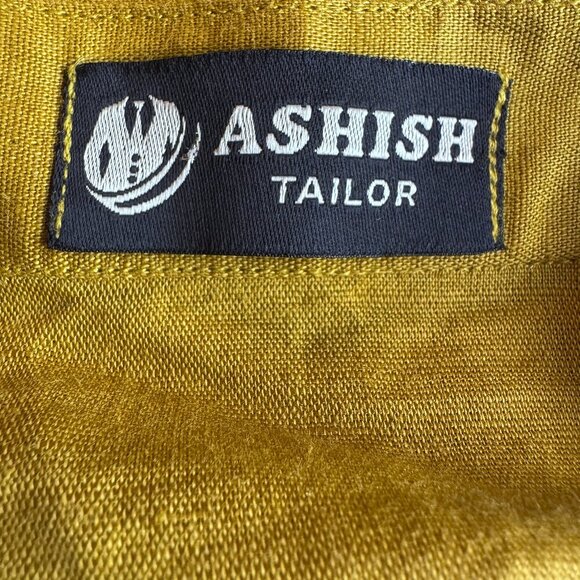 Ashish Tailor Men's Kurta Mustard Yellow with Side Pockets Chest 40 Inches - Picture 7 of 7